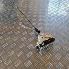 Aizmugurējo labo durvju slēdzene priekš DODGE JOURNEY 2010