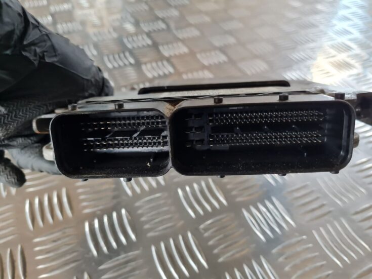 Dzinēja vadības bloks priekš DODGE JOURNEY 2010