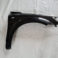 Priekšējais labais spārns priekš DODGE JOURNEY 2010