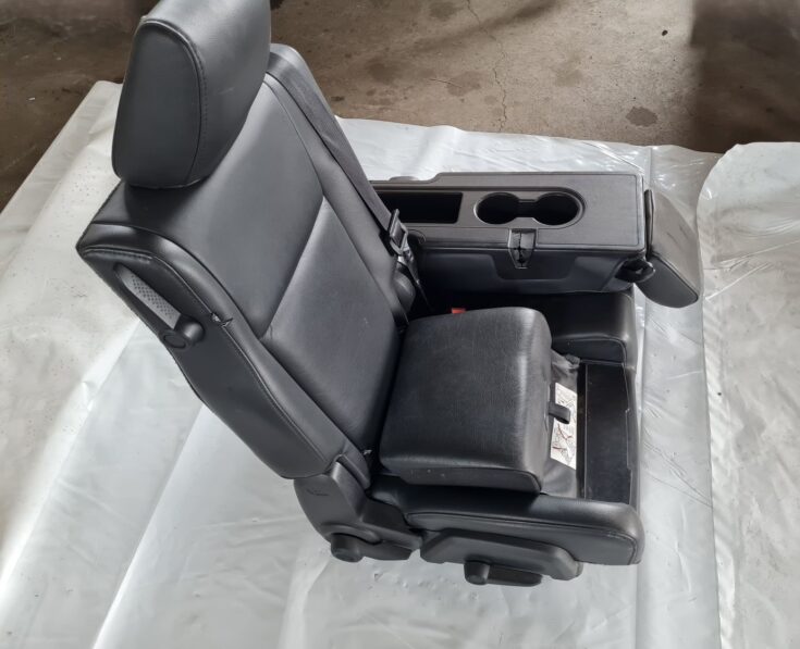 Aizmugurējais sēdeklis priekš DODGE JOURNEY 2010
