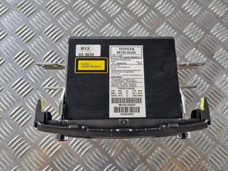 CD/DVD/Navigācijas bloks priekš TOYOTA AURIS 2007