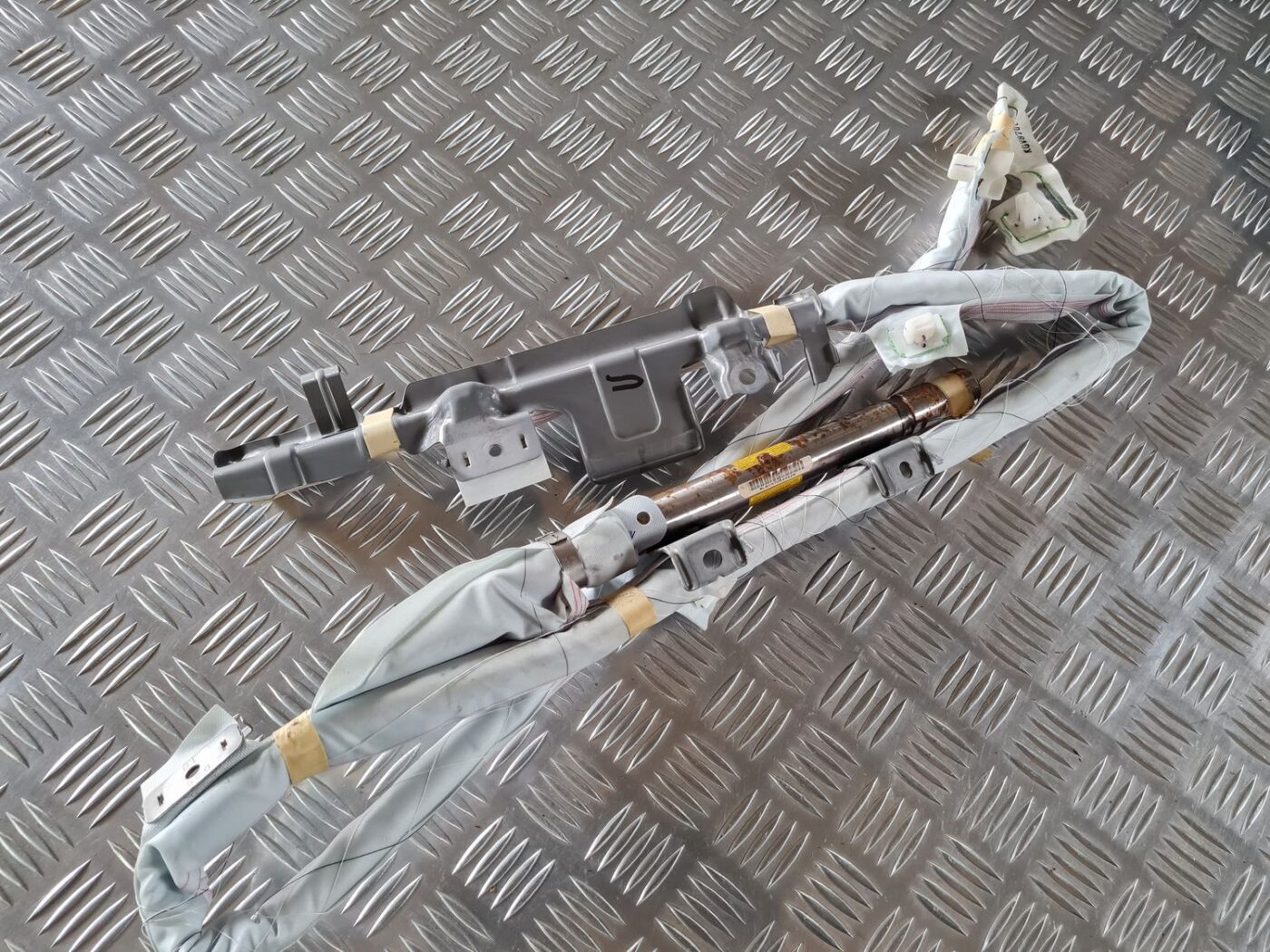 Griestu drošības spilvens, pa kreisi priekš TOYOTA AURIS 2007 2 Griestu drošības spilvens, pa kreisi priekš TOYOTA AURIS 2007