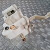 Mazgātāja šķidruma tvertne priekš TOYOTA AURIS 2007