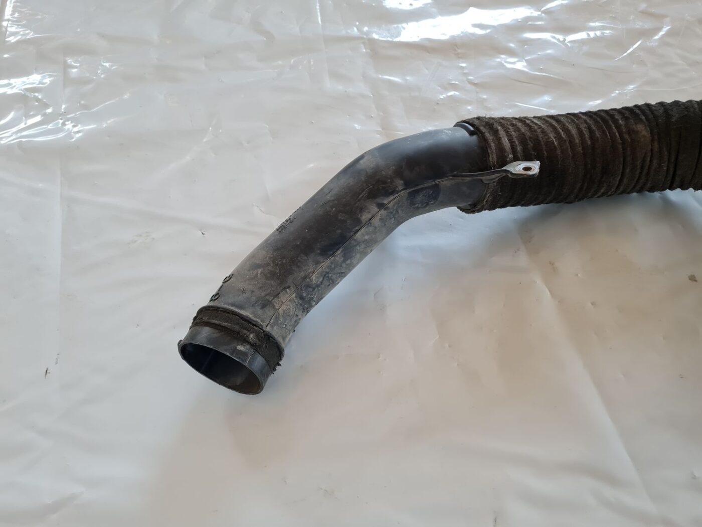 Gaisa filtra korpusa caurule priekš TOYOTA AURIS 2007 2 Gaisa filtra korpusa caurule priekš TOYOTA AURIS 2007