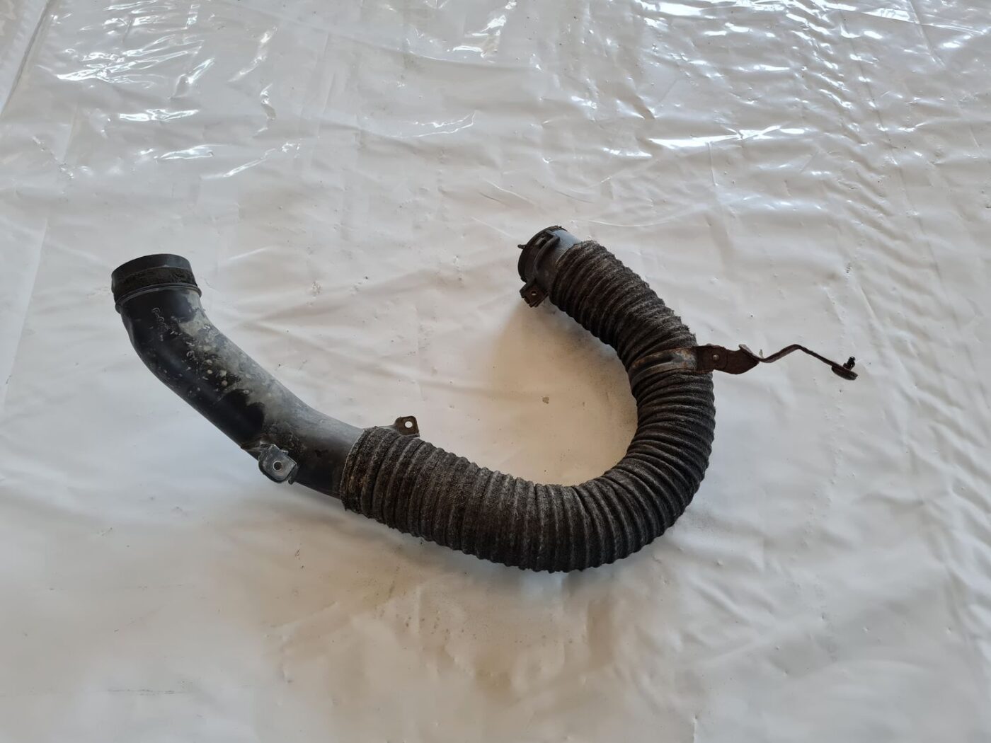 Gaisa filtra korpusa caurule priekš TOYOTA AURIS 2007 3 Gaisa filtra korpusa caurule priekš TOYOTA AURIS 2007