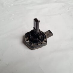 Eļļas līmeņa devējs priekš VW GOLF 5 2004