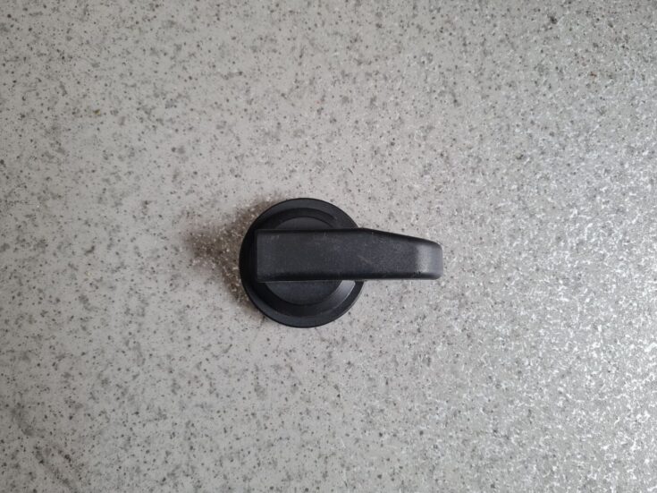 Salona plastmasa priekš VW GOLF IV 1999