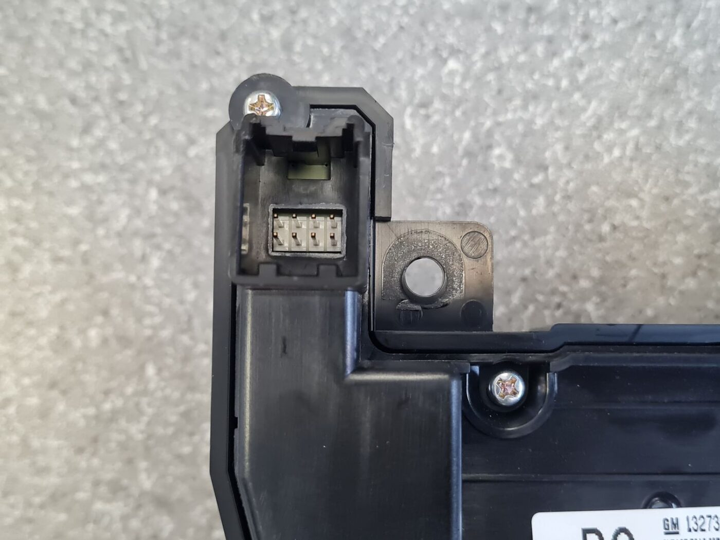 Multimēdijas vadības bloks priekš OPEL INSIGNIA SPORTS TOURER 2010 4 Multimēdijas vadības bloks priekš OPEL INSIGNIA SPORTS TOURER 2010