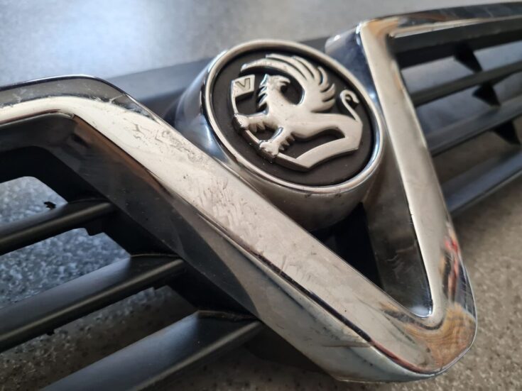 Pārsega reste priekš OPEL VIVARO 2005-2013
