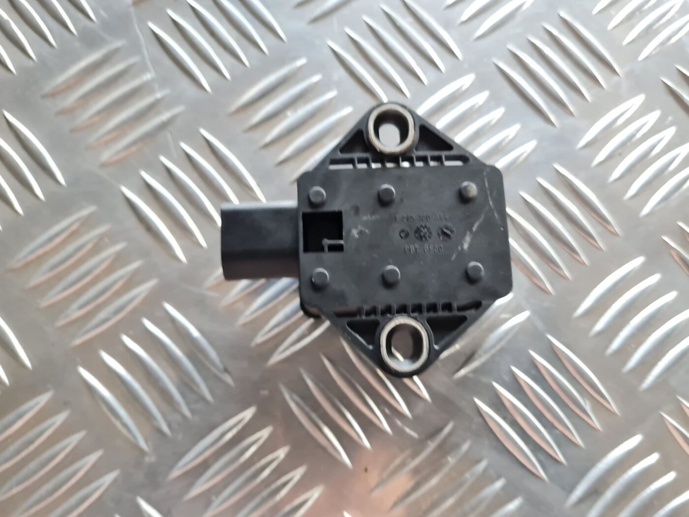 ESP ātruma devējs priekš VW PASSAT 2004 UNIVERSAL GREY 3 ESP ātruma devējs priekš VW PASSAT 2004 UNIVERSAL GREY