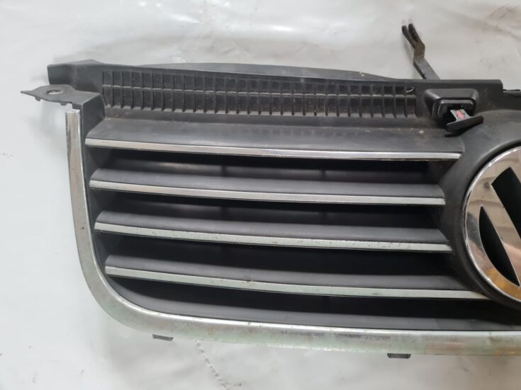 Bufera reste priekš VW PASSAT 2004 UNIVERSAL GREY