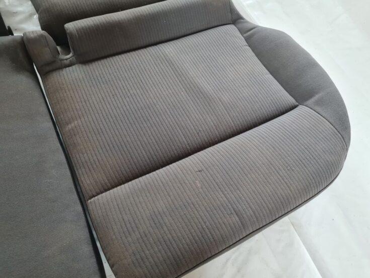 Aizmugurējais sēdeklis priekš VW PASSAT 2004 UNIVERSAL GREY