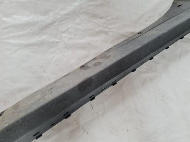 Ārēja sliekšņa laba uzlika priekš VW PASSAT 2004 UNIVERSAL GREY