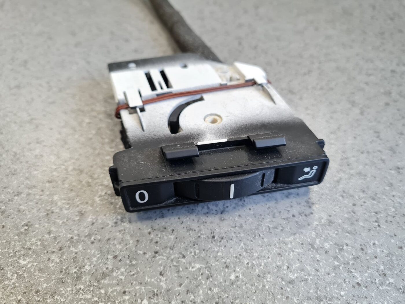 Salona ventilatora regulēšanas poga priekš VW TOUAREG 2007 2 Salona ventilatora regulēšanas poga priekš VW TOUAREG 2007