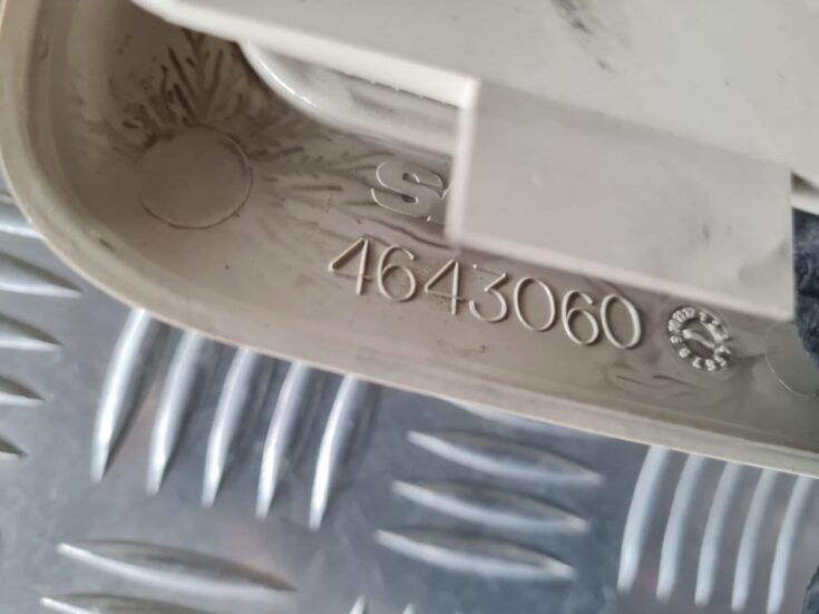 Salona apgaismojuma panelis priekš SAAB 9-5 1999