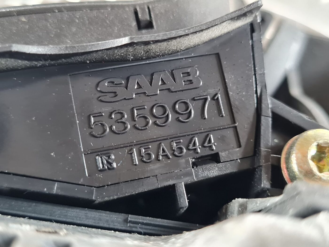 Stūres drošības spilvens priekš SAAB 9-5 1999 5 Stūres drošības spilvens priekš SAAB 9-5 1999