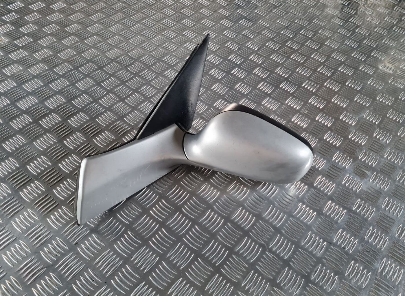 Ārējais spogulis, pa kreisi priekš SAAB 9-5 1999 1 Ārējais spogulis, pa kreisi priekš SAAB 9-5 1999