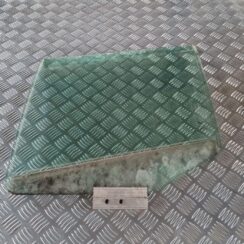 Aizmugurējo kreiso durvju stikls priekš SAAB 9-5 1999