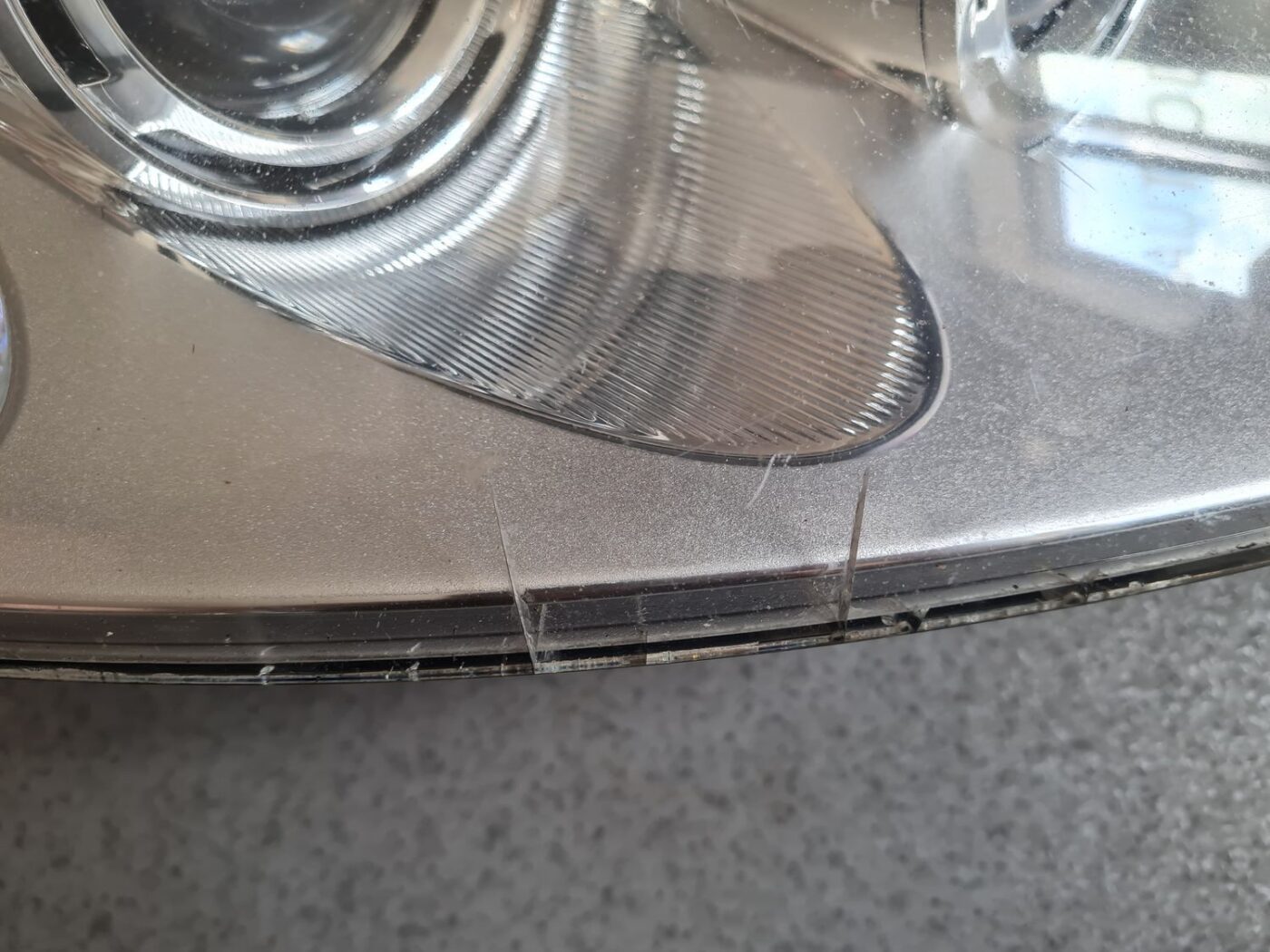 Priekšējais labais lukturis priekš VW TOUAREG 2007 13 Priekšējais labais lukturis priekš VW TOUAREG 2007