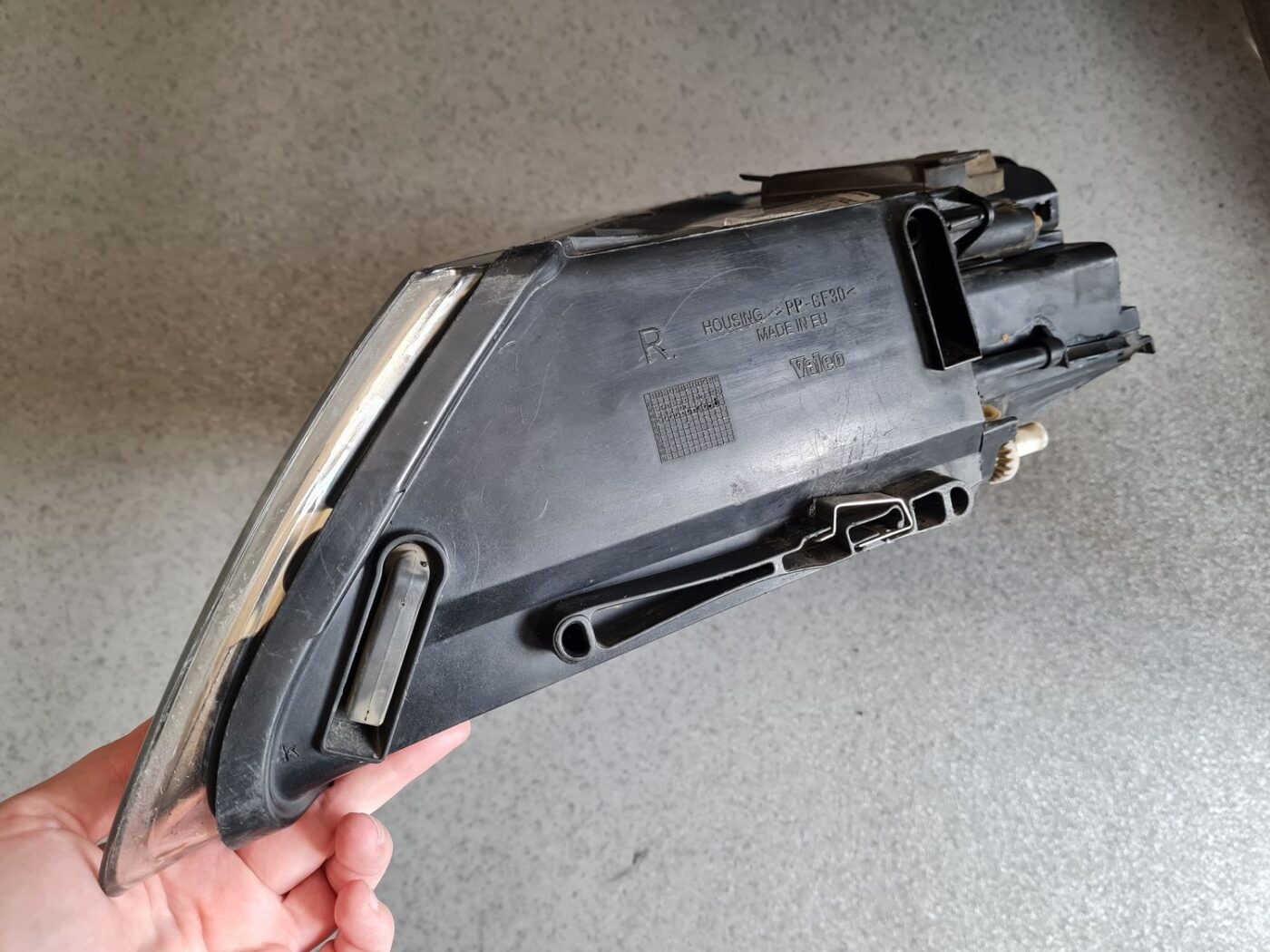 Priekšējais labais lukturis priekš VW TOUAREG 2007 7 Priekšējais labais lukturis priekš VW TOUAREG 2007