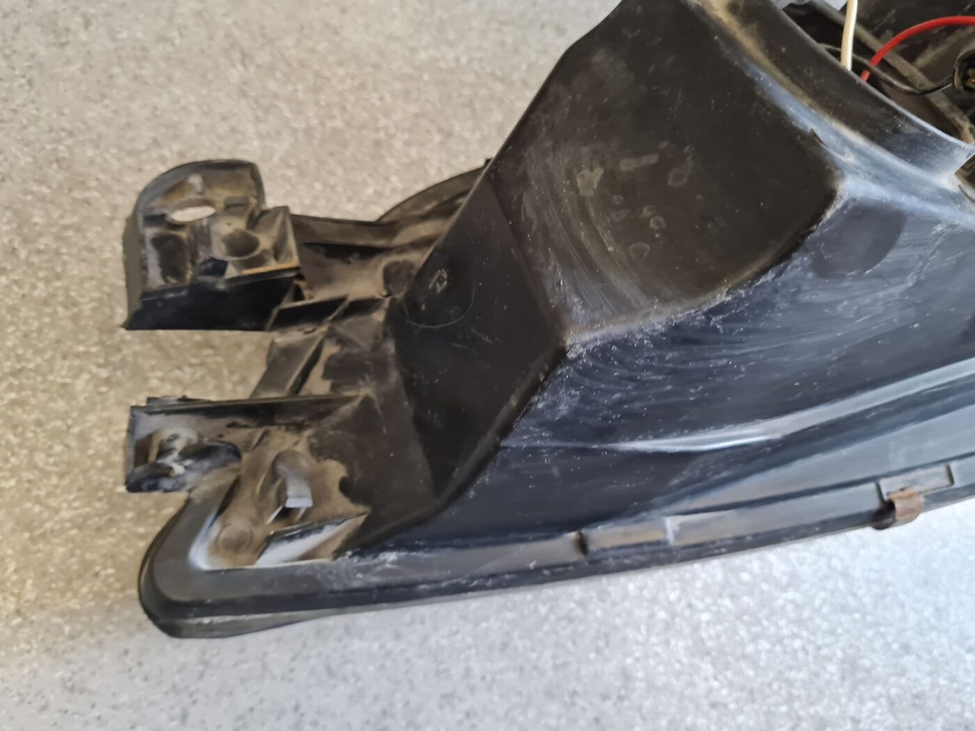 Priekšējais labais lukturis priekš OPEL VECTRA B 1995-2000 9 Priekšējais labais lukturis priekš OPEL VECTRA B 1995-2000