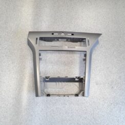 Mērinstrumentu paneļa dekoratīvais rāmis priekš OPEL ASTRA H 2005 GREEN