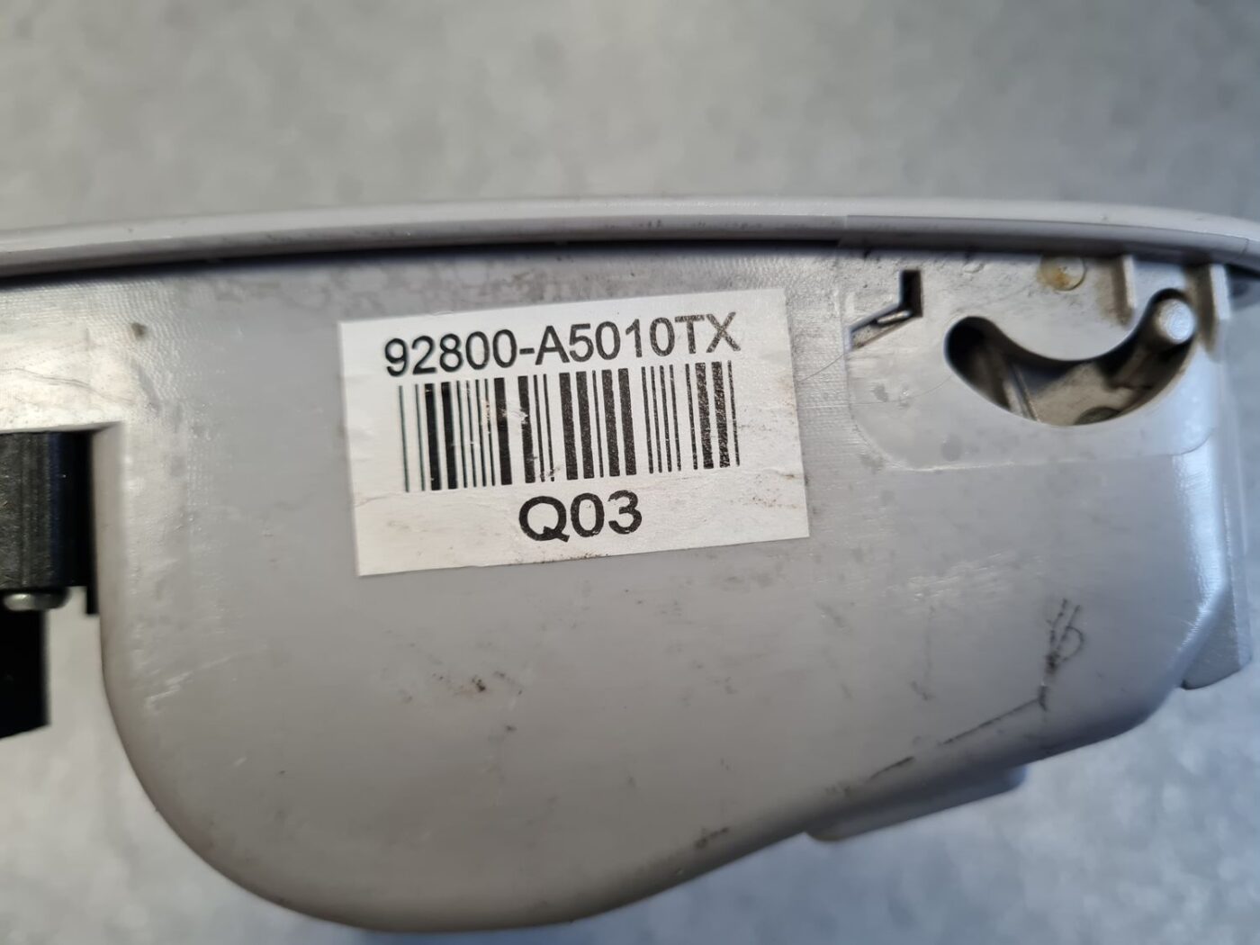 Salona apgaismojuma panelis priekš HYUNDAI I30 2012 4 Salona apgaismojuma panelis priekš HYUNDAI I30 2012