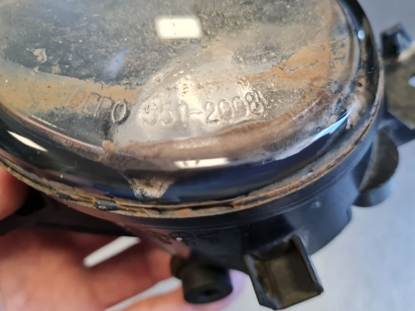 Miglas lukturis priekšā pa kreisi priekš NISSAN X-TRAIL 2005 3 Miglas lukturis priekšā pa kreisi priekš NISSAN X-TRAIL 2005