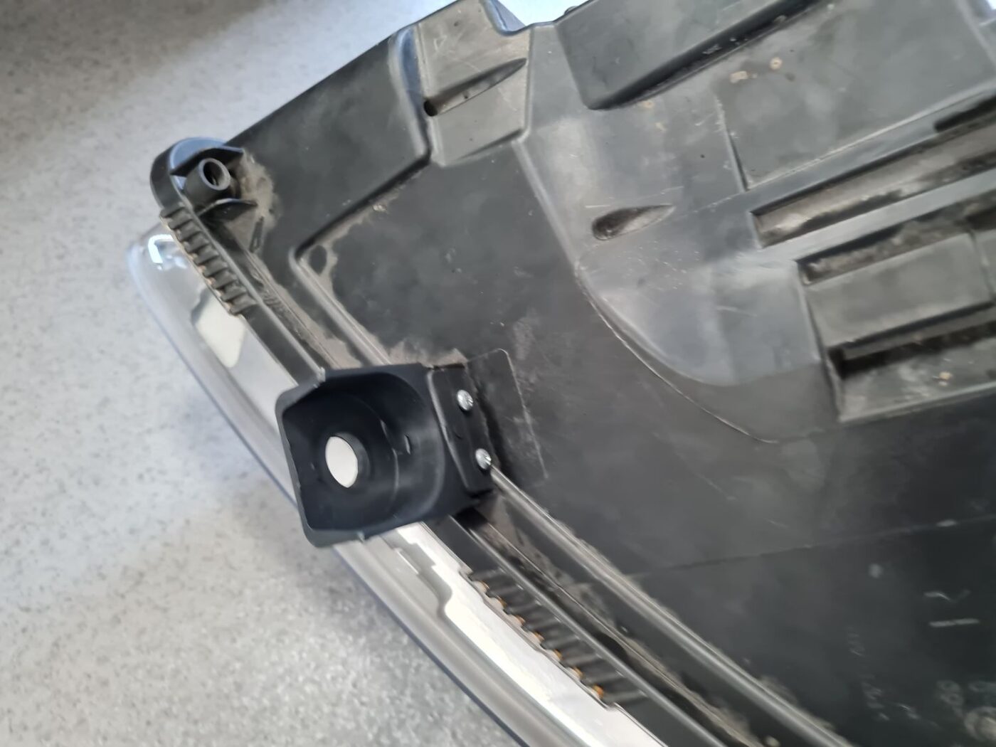 Priekšējais labais lukturis priekš AUDI A6 AVANT 2006 5 Priekšējais labais lukturis priekš AUDI A6 AVANT 2006