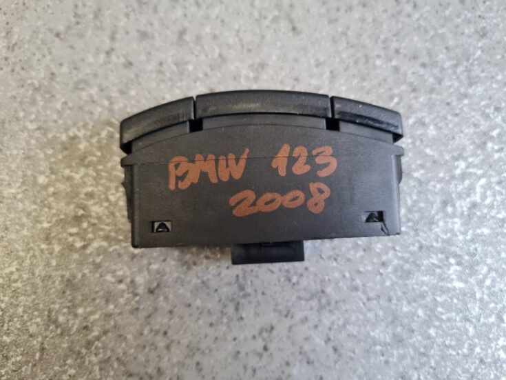 Mērinstrumentu paneļa pārslēgšanas pogas priekš BMW 123 E87 2008 BLACK