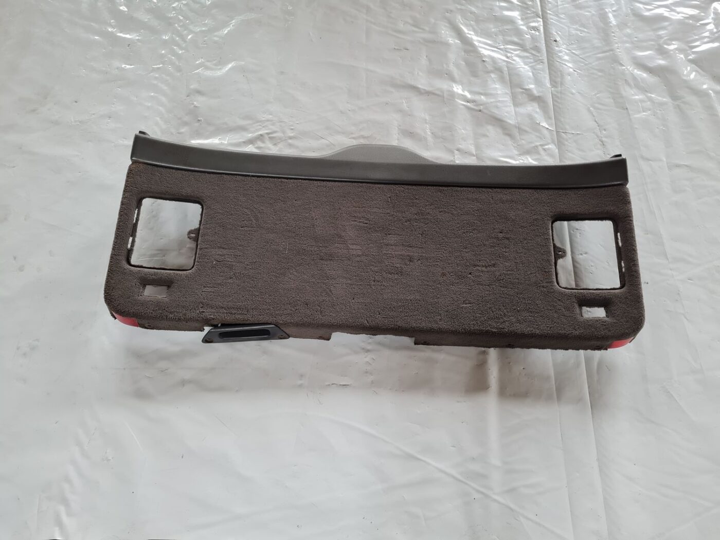 Bagāžnieka vāka liela apdare priekš SAAB 9-5 1999 1 Bagāžnieka vāka liela apdare priekš SAAB 9-5 1999