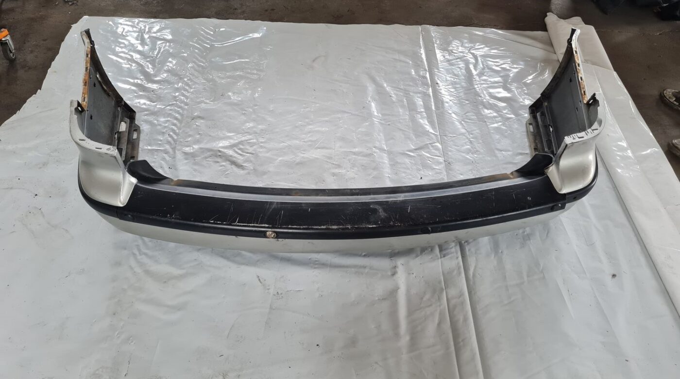 Aizmugures buferis priekš SAAB 9-5 1999 1 Aizmugures buferis priekš SAAB 9-5 1999