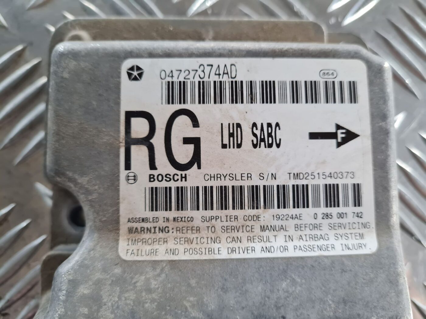 Drošības spilvena vadības bloks priekš CHRYSLER VOYAGER 2006 2 Drošības spilvena vadības bloks priekš CHRYSLER VOYAGER 2006