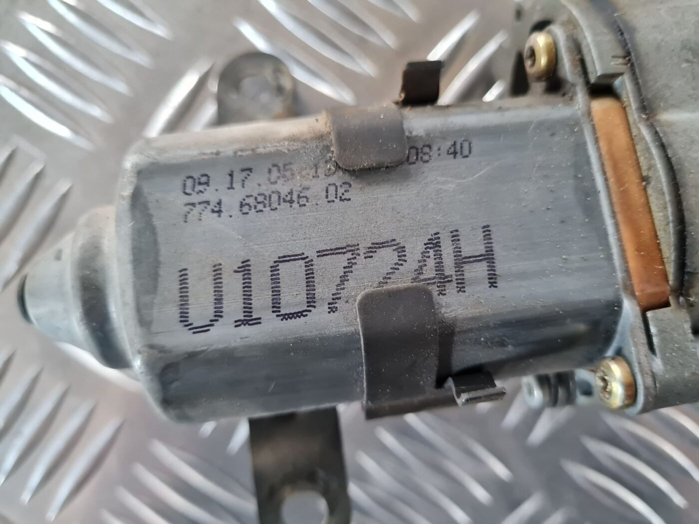 Bīdāmo durvju mehānisms priekš CHRYSLER VOYAGER 2006 4 Bīdāmo durvju mehānisms priekš CHRYSLER VOYAGER 2006