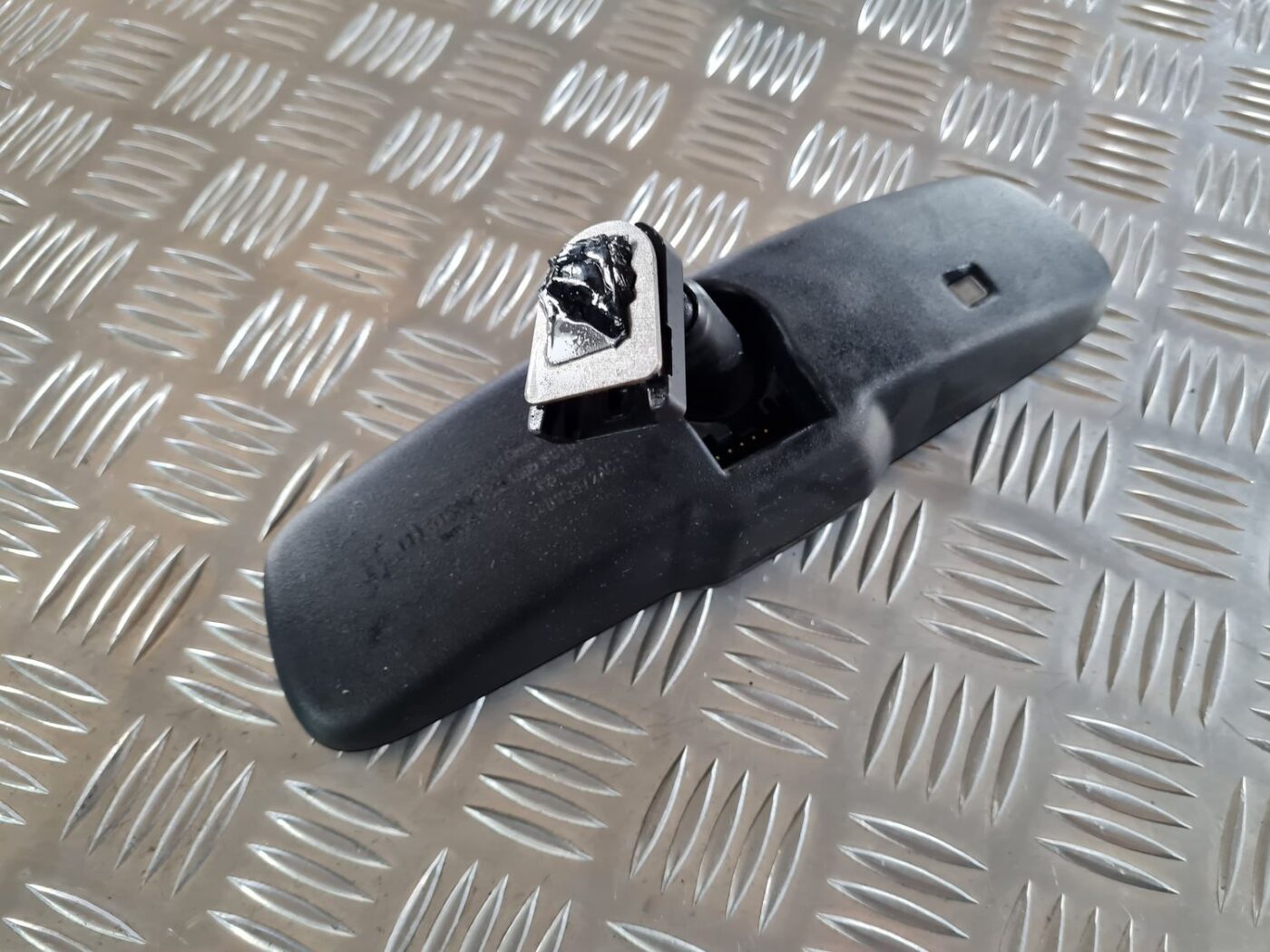 Salona atpakaļskata spogulis priekš CHRYSLER VOYAGER 2006 7 Salona atpakaļskata spogulis priekš CHRYSLER VOYAGER 2006