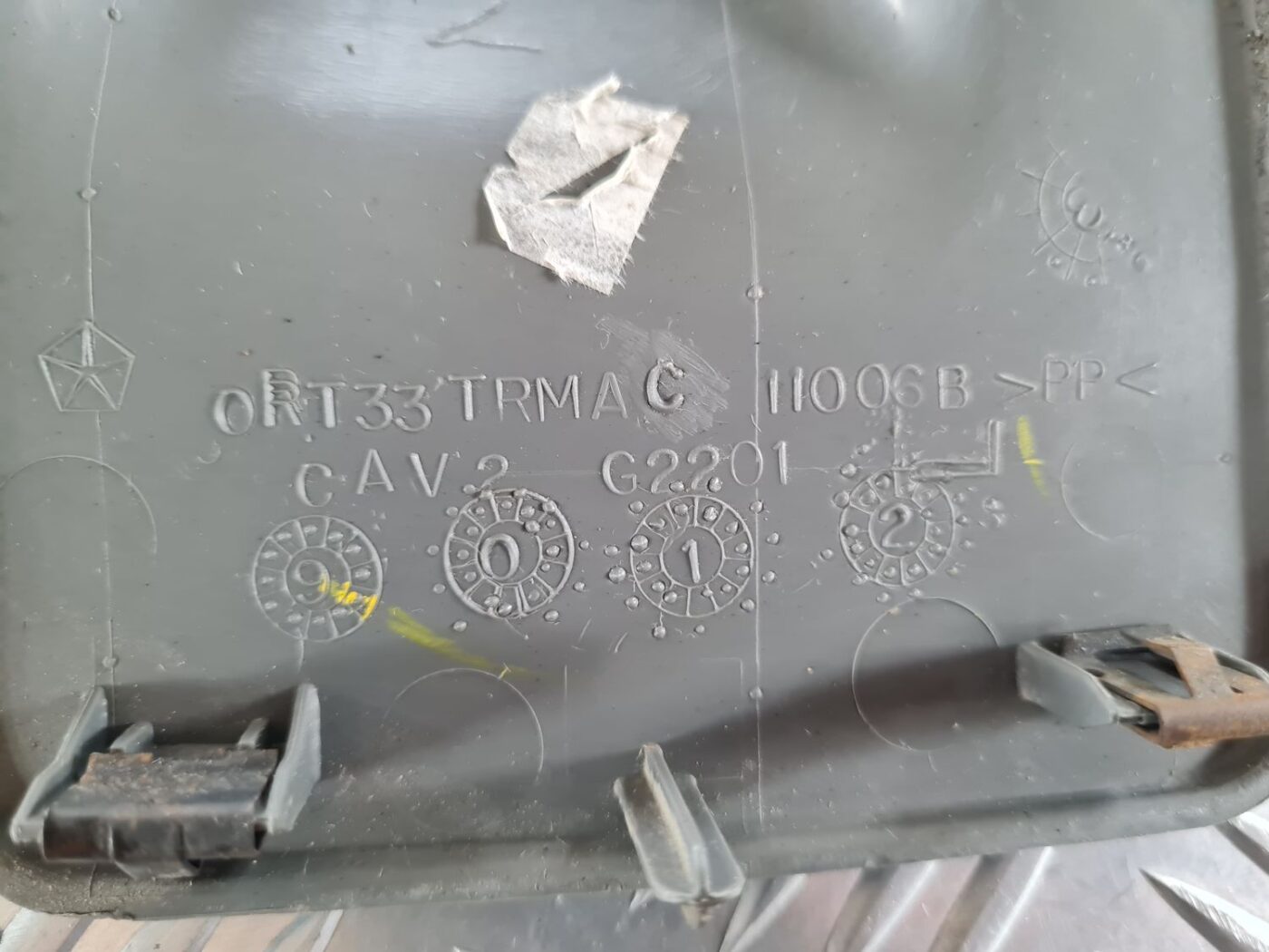 Durvju rokturu apdares uzlika (salonā) priekš CHRYSLER VOYAGER 2006 3 Durvju rokturu apdares uzlika (salonā) priekš CHRYSLER VOYAGER 2006