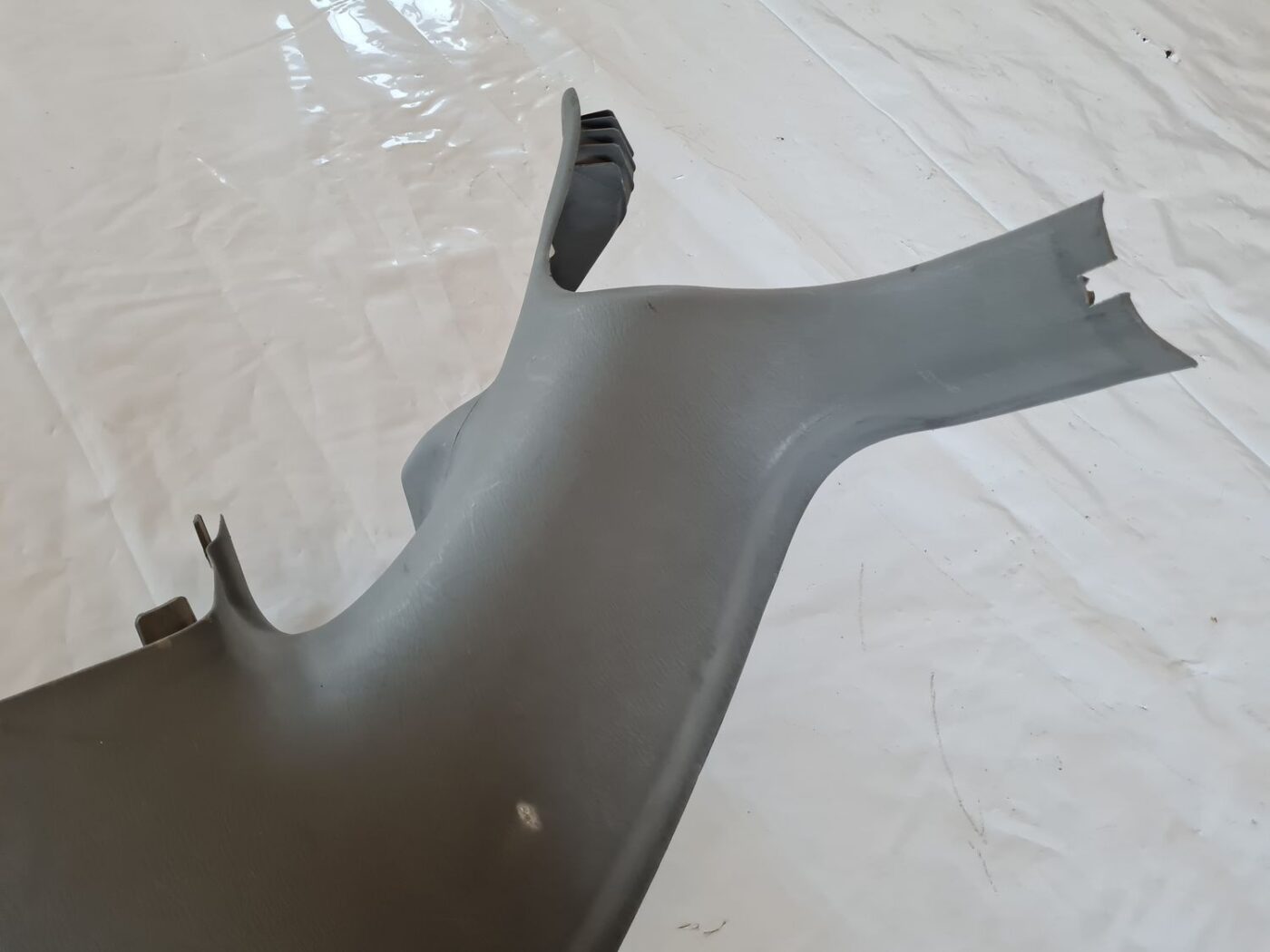 Bagažnieka nodalījuma statnes apdare priekš CHRYSLER VOYAGER 2006 9 Bagažnieka nodalījuma statnes apdare priekš CHRYSLER VOYAGER 2006