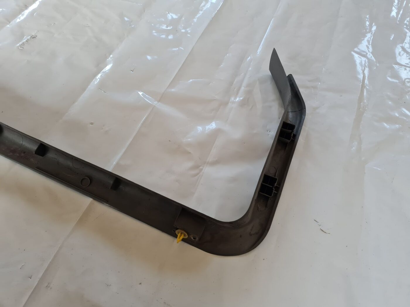 Durvju stikla moldings priekš CHRYSLER VOYAGER 2006 5 Durvju stikla moldings priekš CHRYSLER VOYAGER 2006