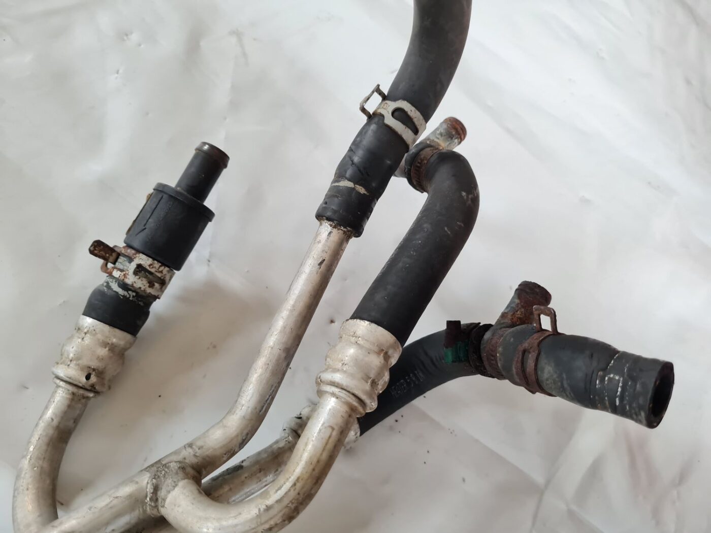 Gaisa kondicioniera caurule priekš CHRYSLER VOYAGER 2006 5 Gaisa kondicioniera caurule priekš CHRYSLER VOYAGER 2006