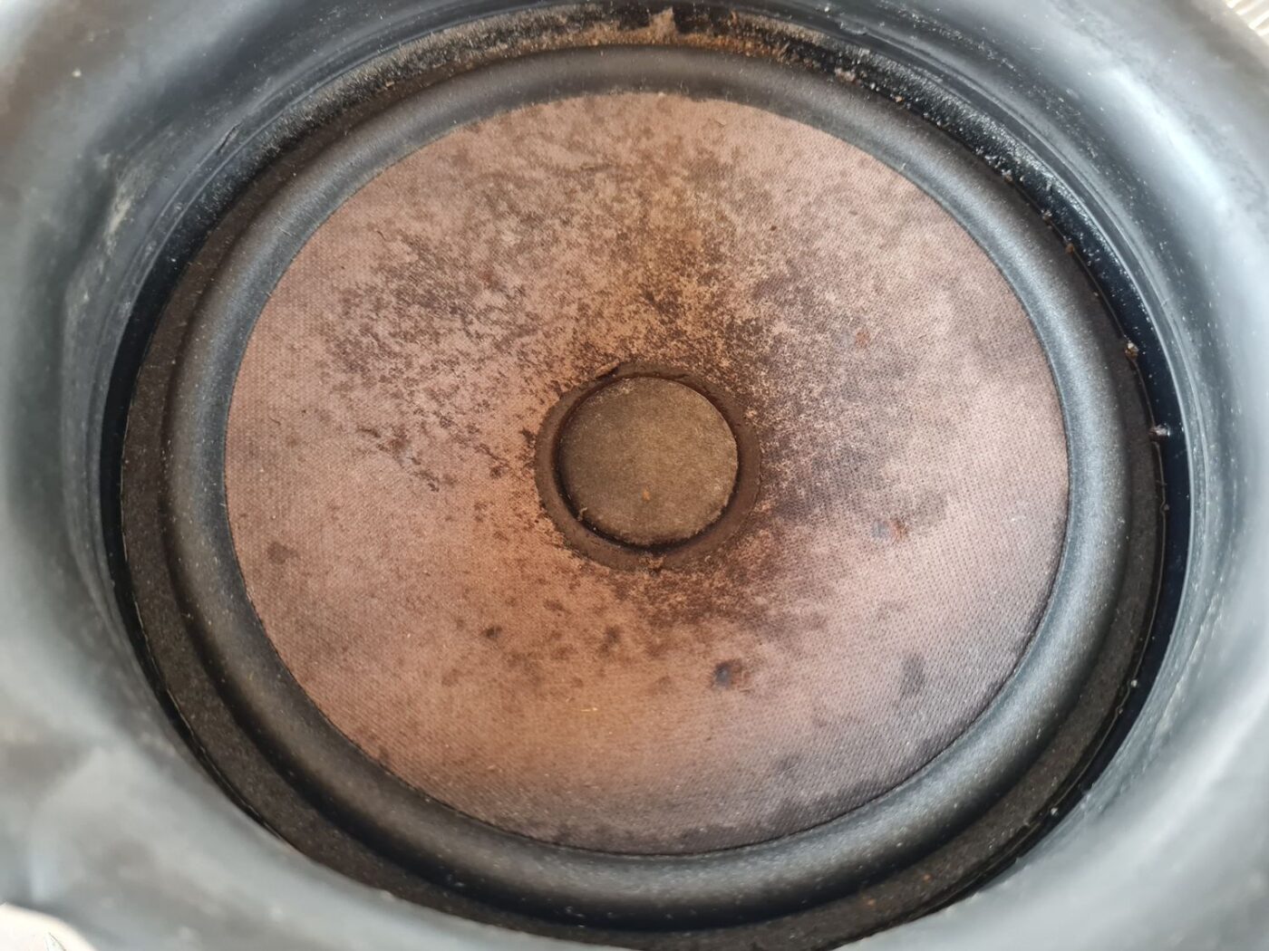 Durvju skaļrunis, apakšā priekš VW GOLF IV 1999 6 Durvju skaļrunis, apakšā priekš VW GOLF IV 1999