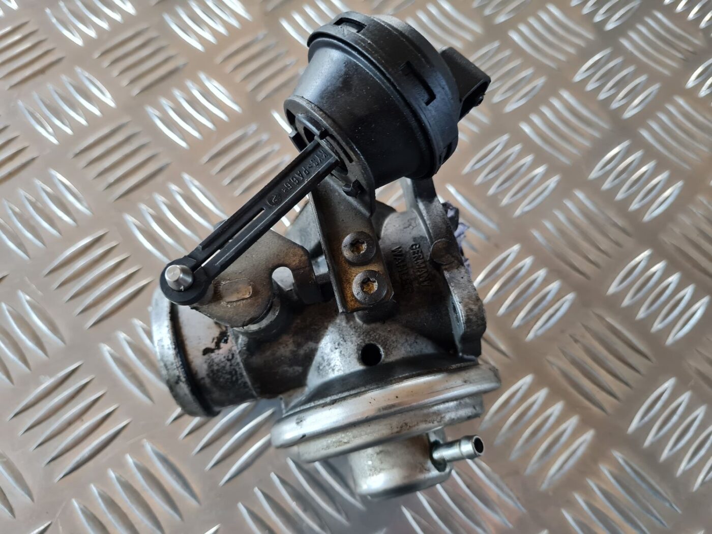 EGR vārsts priekš VW GOLF IV 1999 2 EGR vārsts priekš VW GOLF IV 1999