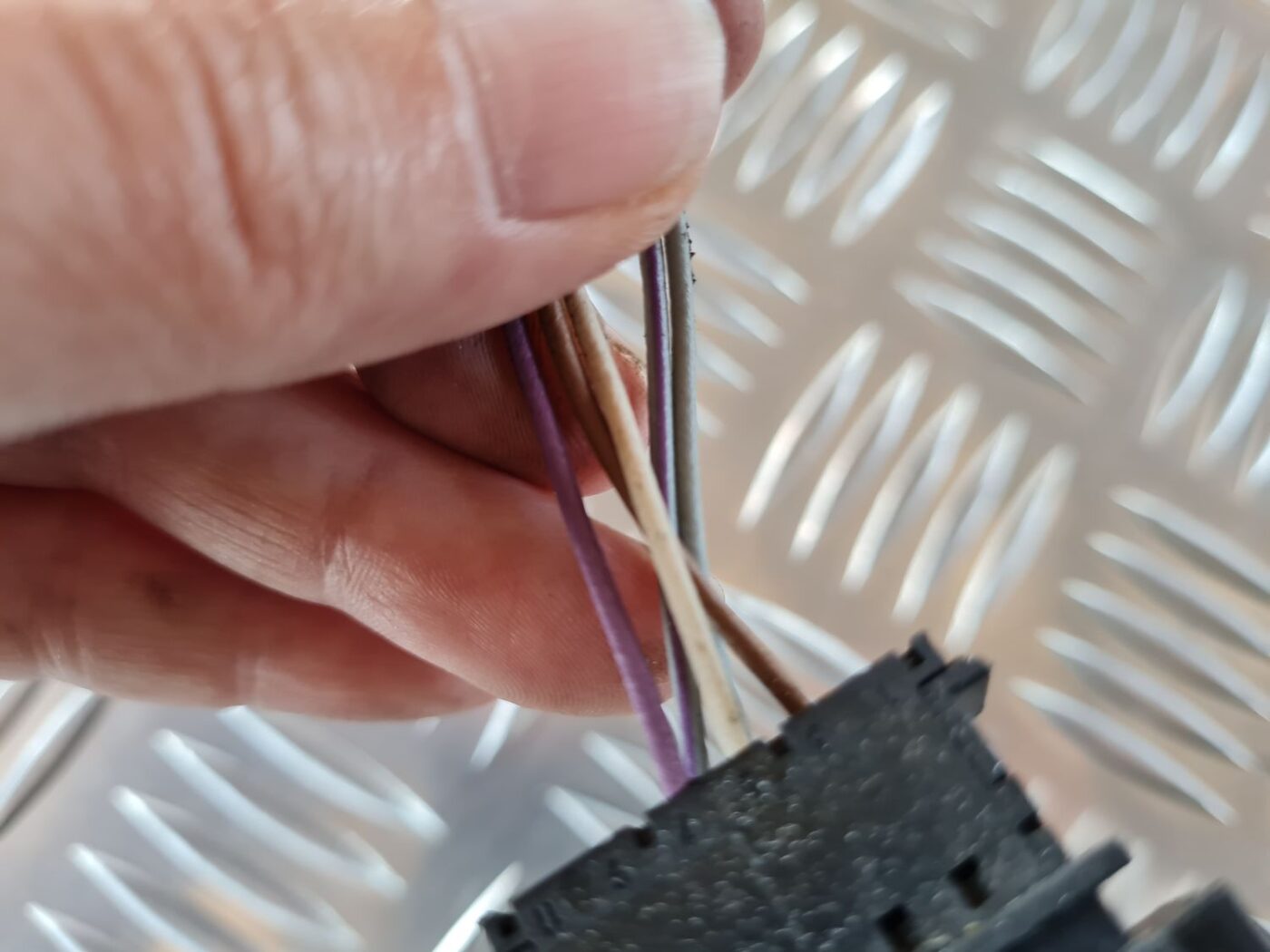 Ārējais spogulis, pa labi priekš VW GOLF IV 1999 2 Ārējais spogulis, pa labi priekš VW GOLF IV 1999