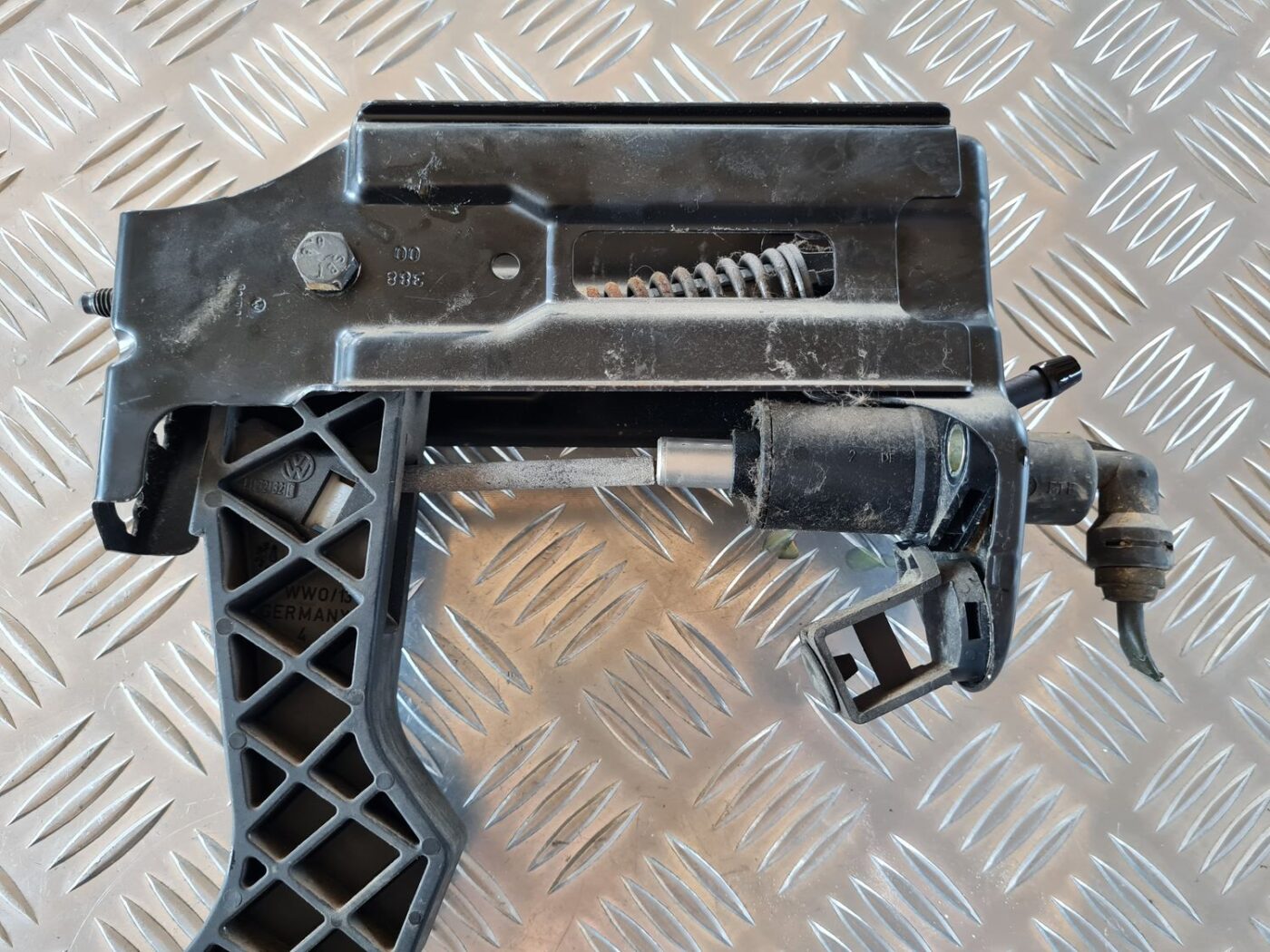 Sajūga pedālis priekš VW GOLF IV 1999 4 Sajūga pedālis priekš VW GOLF IV 1999