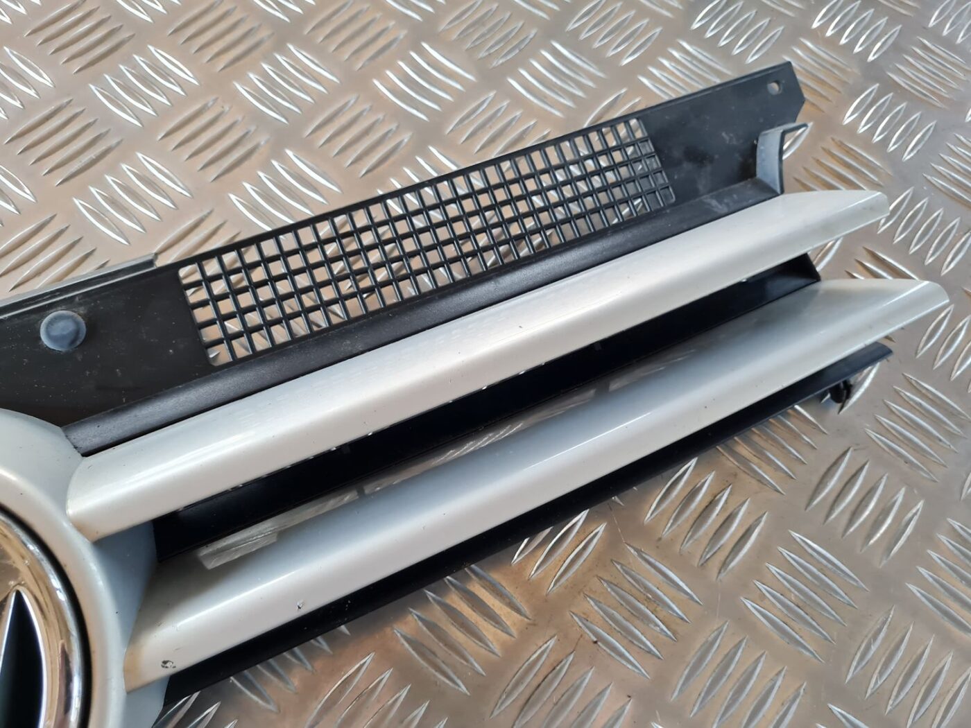 Bufera reste priekš VW GOLF IV 1999 10 Bufera reste priekš VW GOLF IV 1999