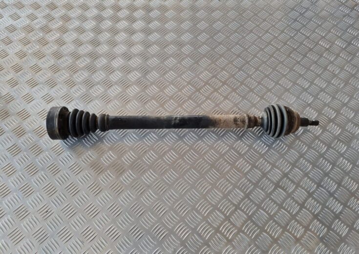 Pusass priekšēja labā priekš VW GOLF IV 1999