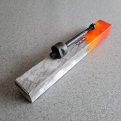 Stūres mehānisma stienis priekš