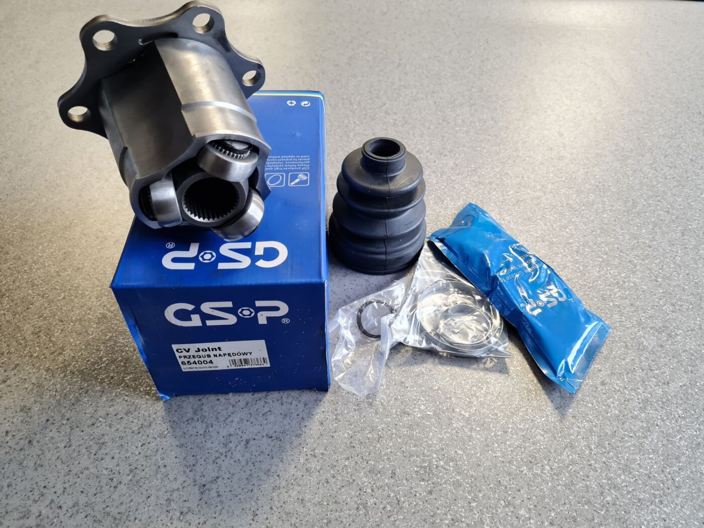 Iekšējais pusases šarnīrs priekš 1 Iekšējais pusases šarnīrs priekš