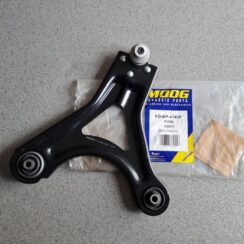 Priekšējas piekares svira priekš