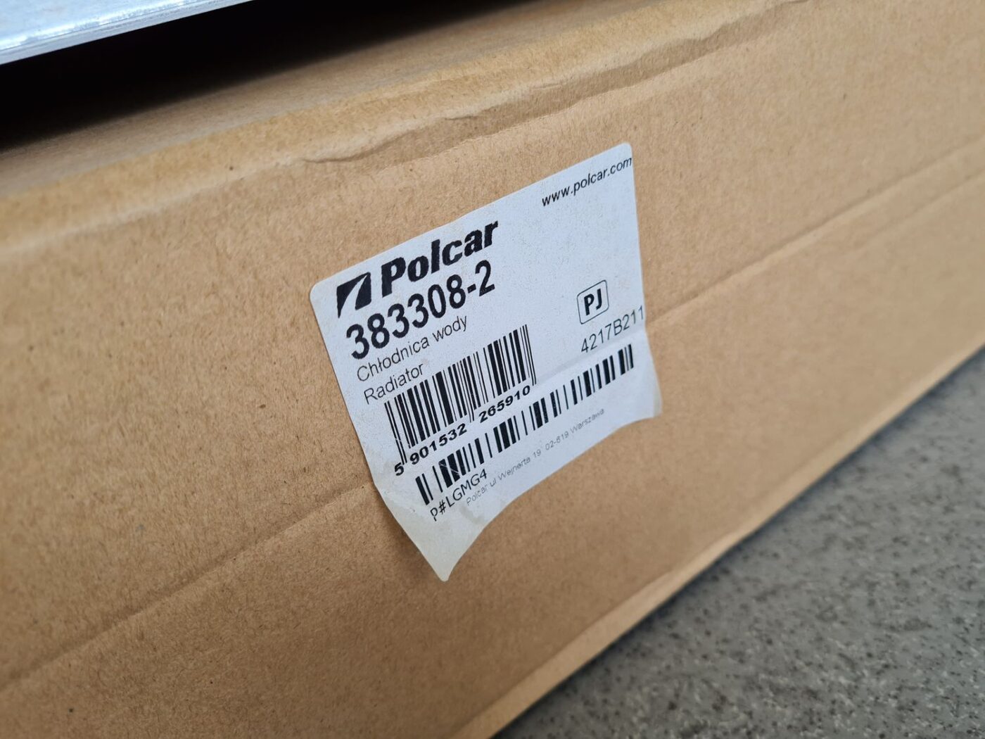 Dzesēšanas radiators priekš 2 Dzesēšanas radiators priekš