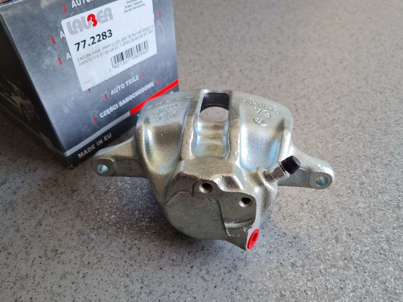 Priekšējais labais suports priekš 5 Priekšējais labais suports priekš